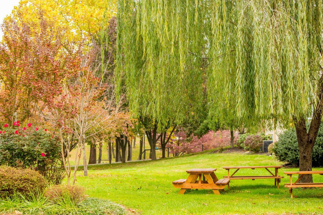 Conference Center Hotel At Valley Forge 3*