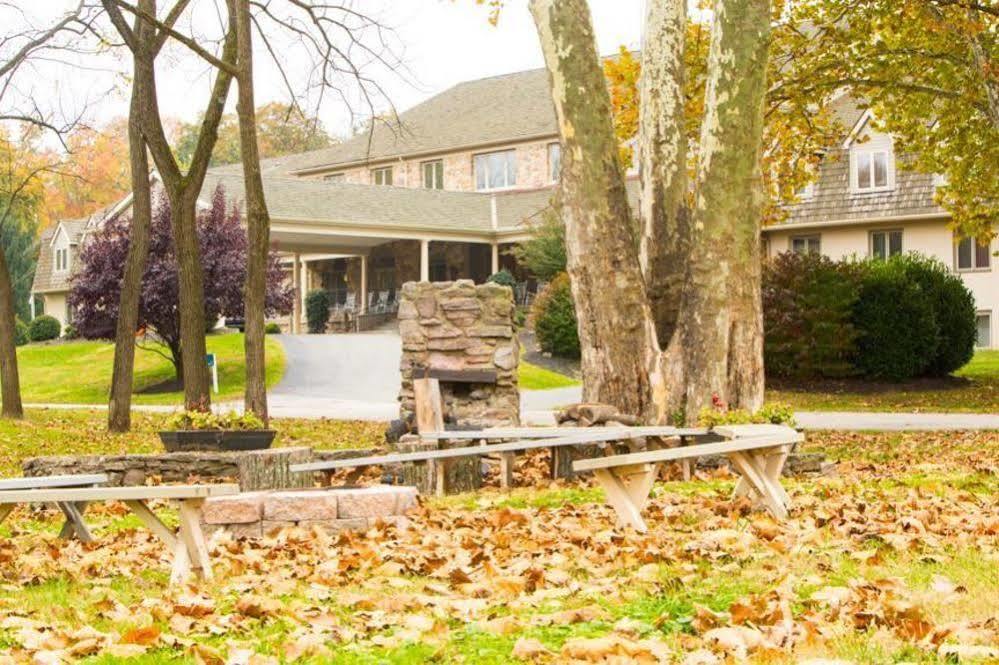 Conference Center Hotel At Valley Forge Inn Oaks